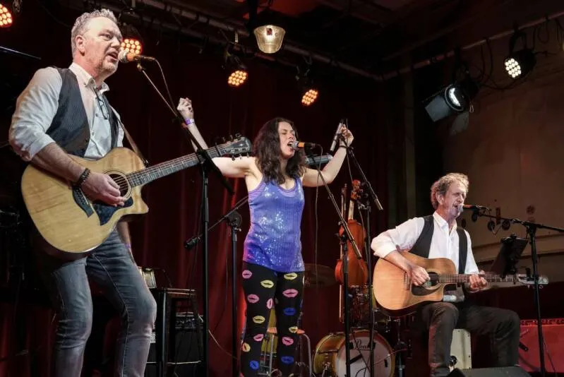 Mallemolen Music Lounge met Aquiztic in Groesbeek